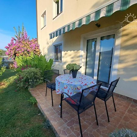 Bozica House With Apartments Murine Dış mekan fotoğraf